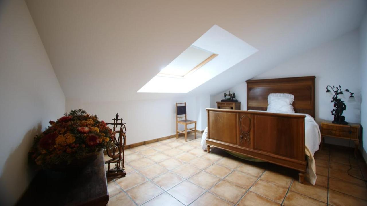 Casa Rural Plaza Vieja Saldaña エクステリア 写真